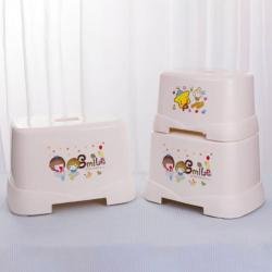 四季方凳（?。?/></a></div>
<div   id=